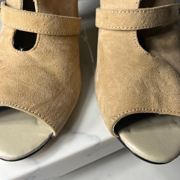 Bella Vita Women’s Peep Toe Suede Slip on Bootie size 12M Tan chic - Picture 13 of 15